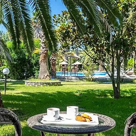 Palma Village 4*