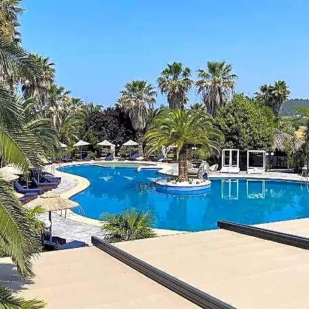 Palma Village Hotell 4*
