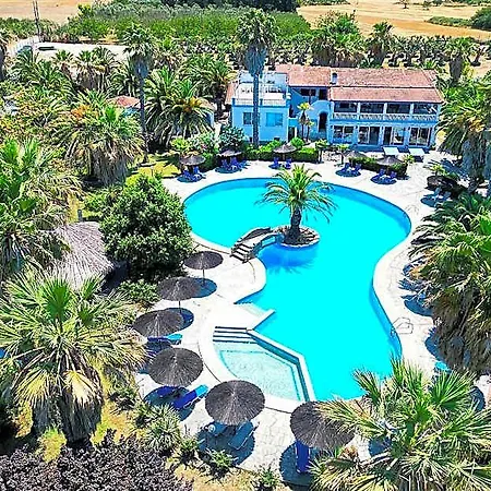 Palma Village 4*